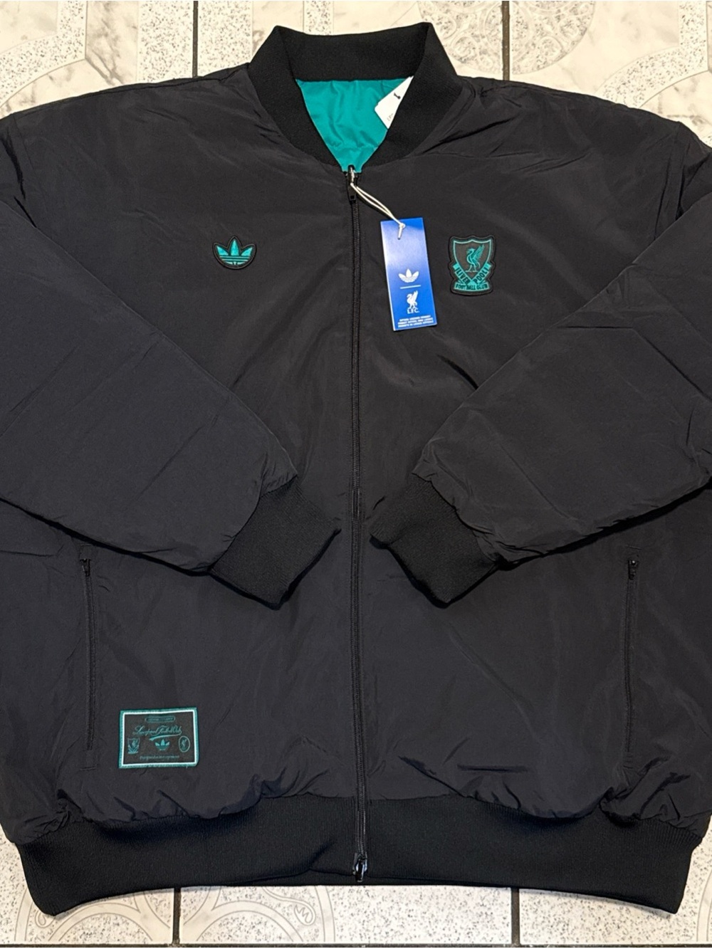 New Adidas Liverpool FC Terrace Icons Jacket Reversible Men’s Size 2XL JW5479